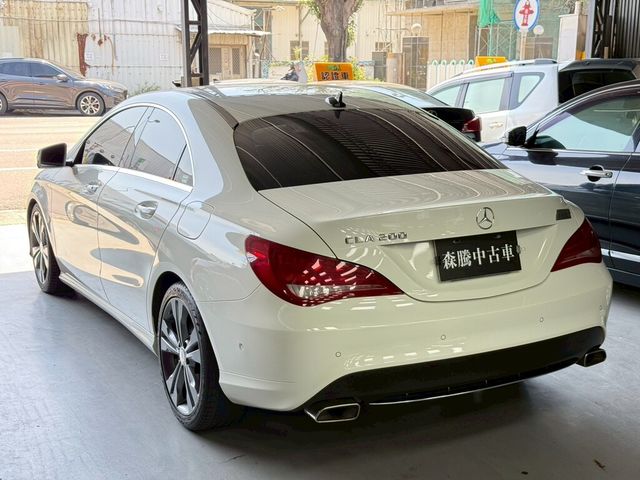 M-BENZ賓士 CLA200  第5張相片