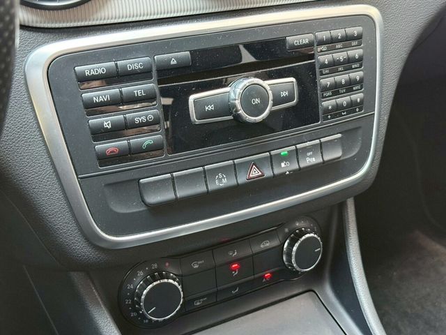 M-BENZ賓士 CLA200  第13張相片