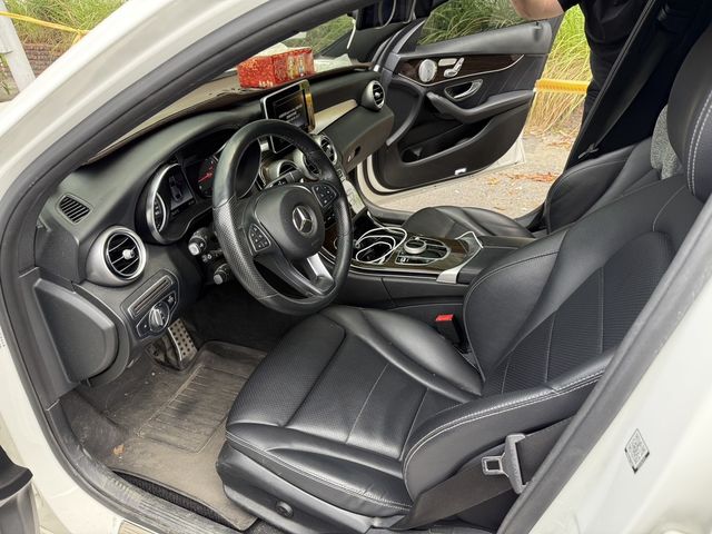 M-BENZ賓士 C300  第5張相片