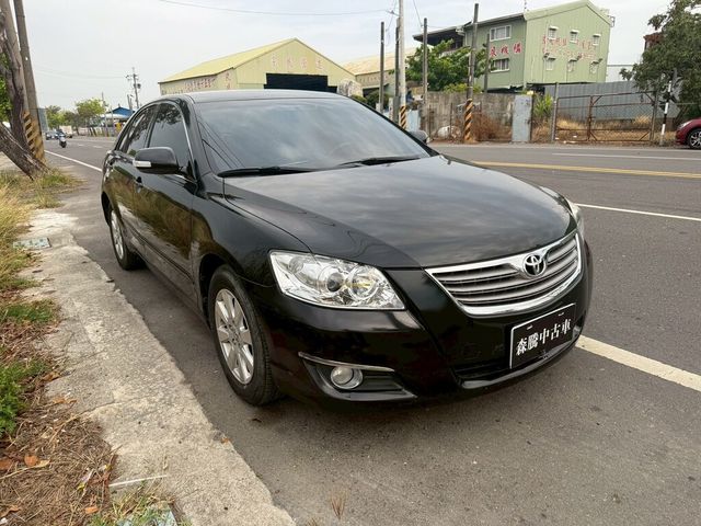 TOYOTA豐田 CAMRY  第3張相片
