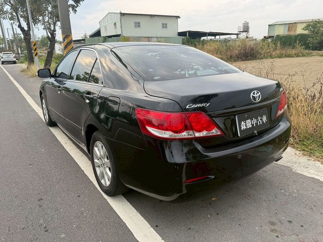 TOYOTA豐田 CAMRY  第6張相片