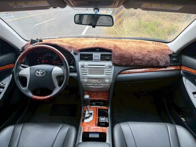 TOYOTA豐田 CAMRY  第9張相片