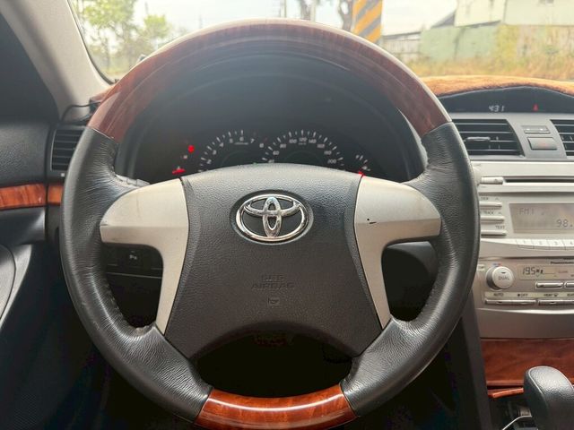 TOYOTA豐田 CAMRY  第12張相片