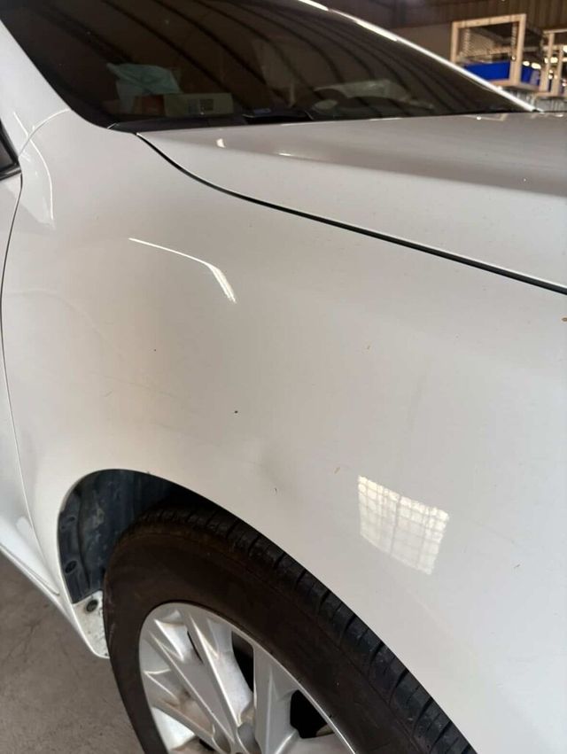 TOYOTA豐田 CAMRY  第2張相片