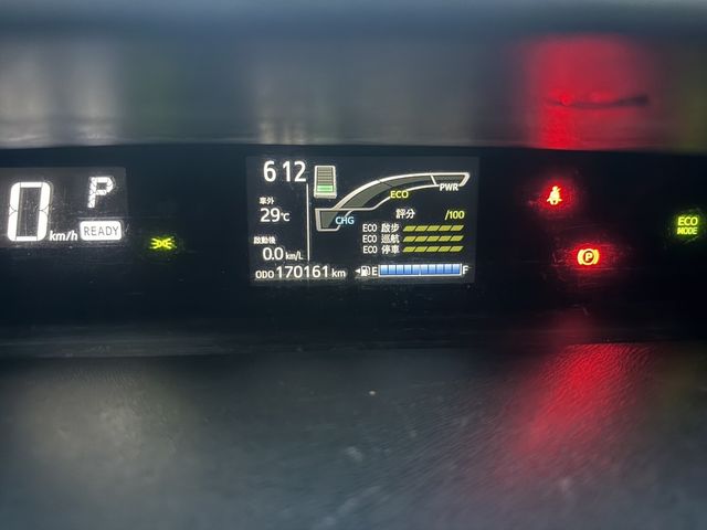 TOYOTA豐田 PRIUS C  第4張相片