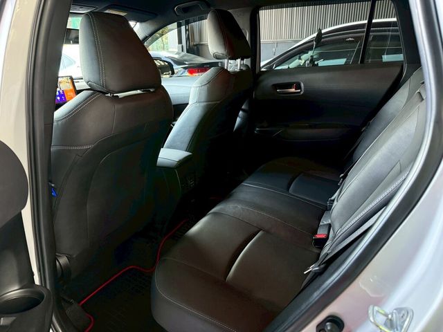 TOYOTA豐田 COROLLA CROSS HYBRID  第8張相片