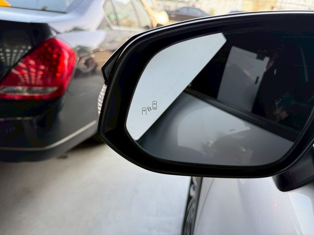 TOYOTA豐田 COROLLA CROSS HYBRID  第14張相片