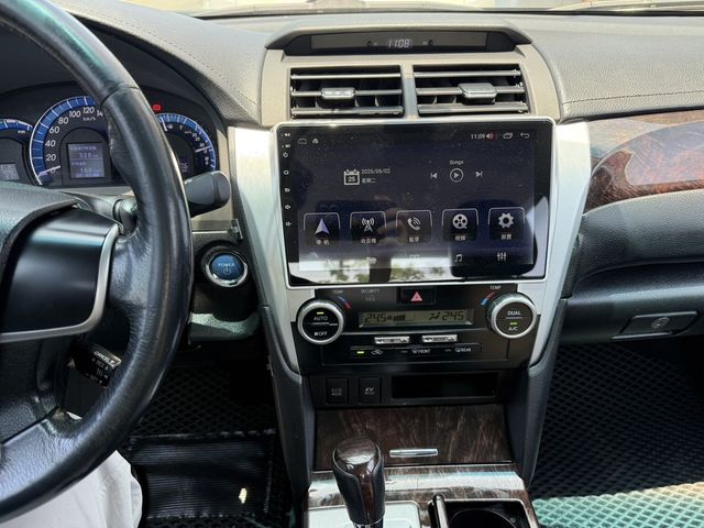 TOYOTA豐田 CAMRY HYBRID  第6張相片