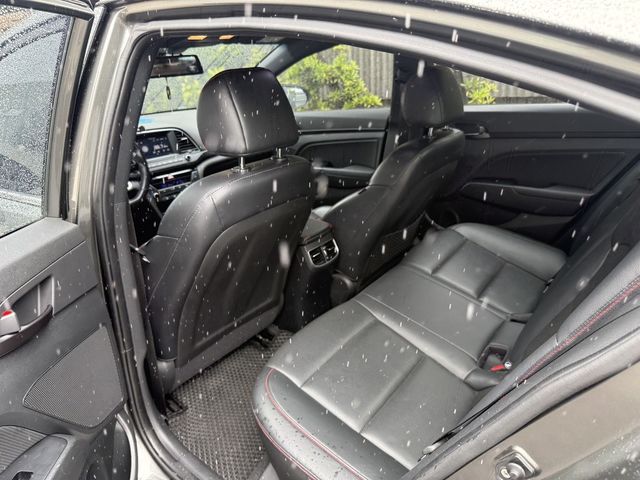 HYUNDAI現代 ELANTRA  第4張相片