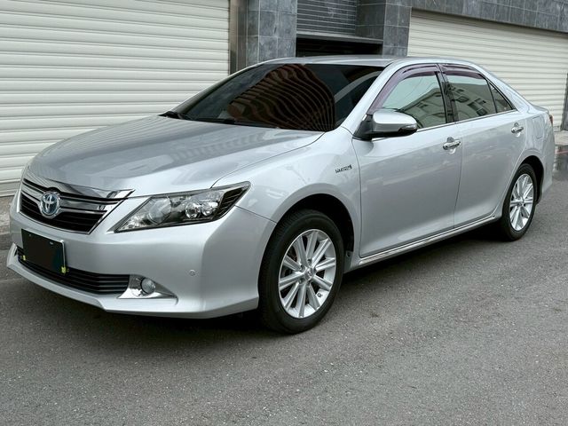 TOYOTA豐田 CAMRY HYBRID  第3張相片