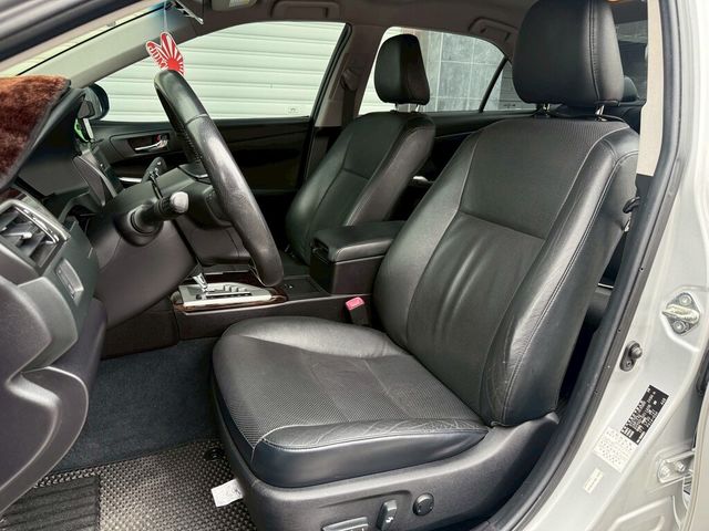 TOYOTA豐田 CAMRY HYBRID  第7張相片