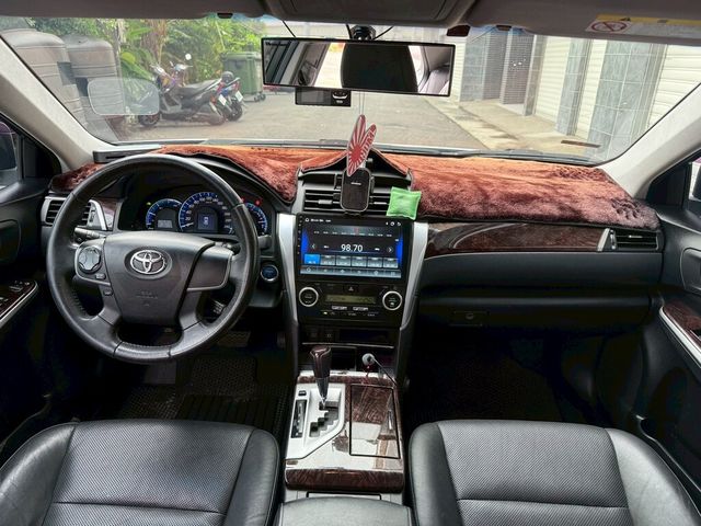 TOYOTA豐田 CAMRY HYBRID  第9張相片