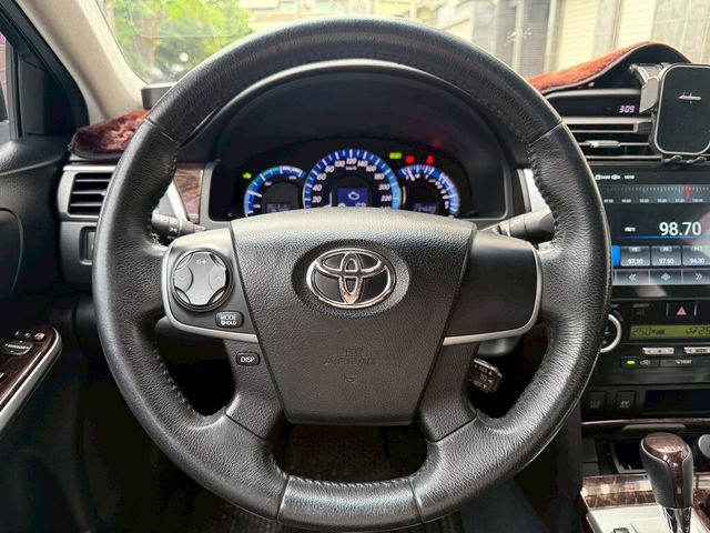 TOYOTA豐田 CAMRY HYBRID  第10張相片