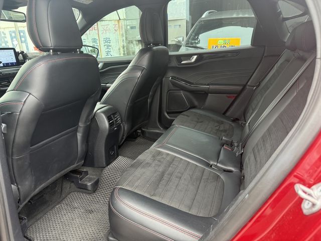 FORD福特 KUGA  第6張相片