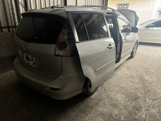 MAZDA馬自達 MAZDA 5  第3張相片