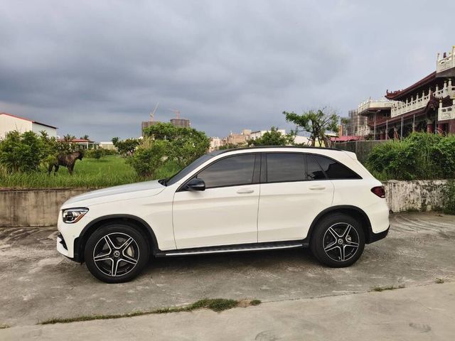 M-BENZ賓士 GLC300  第3張相片