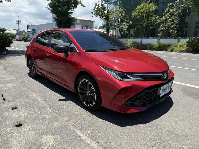 TOYOTA豐田 ALTIS  第2張相片