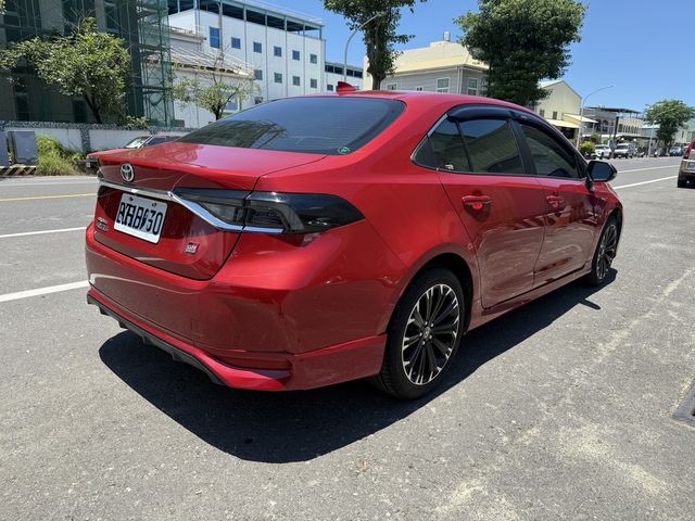 TOYOTA豐田 ALTIS  第3張相片