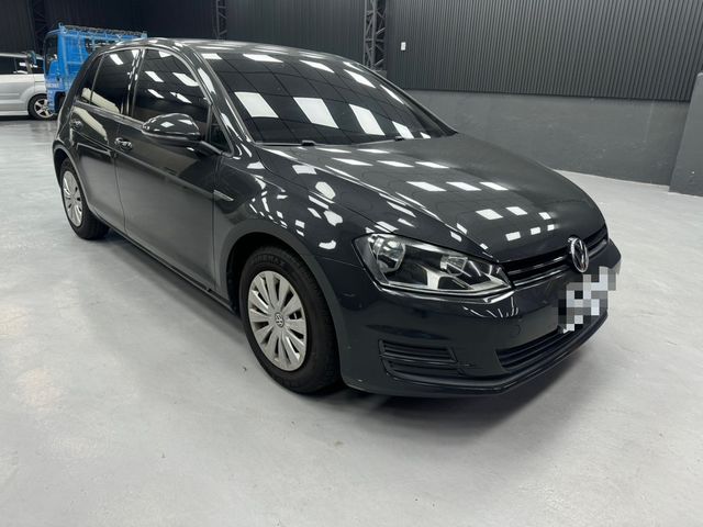 VOLKSWAGEN福斯 GOLF  第2張相片