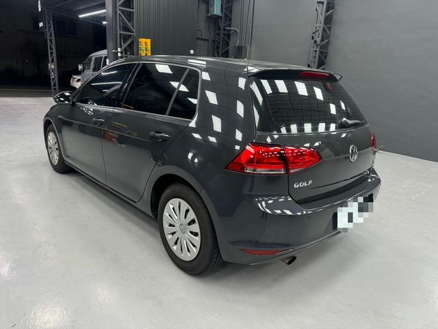 VOLKSWAGEN福斯 GOLF  第3張相片