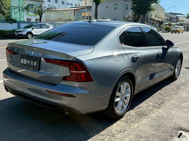VOLVO富豪 S60  第5張相片