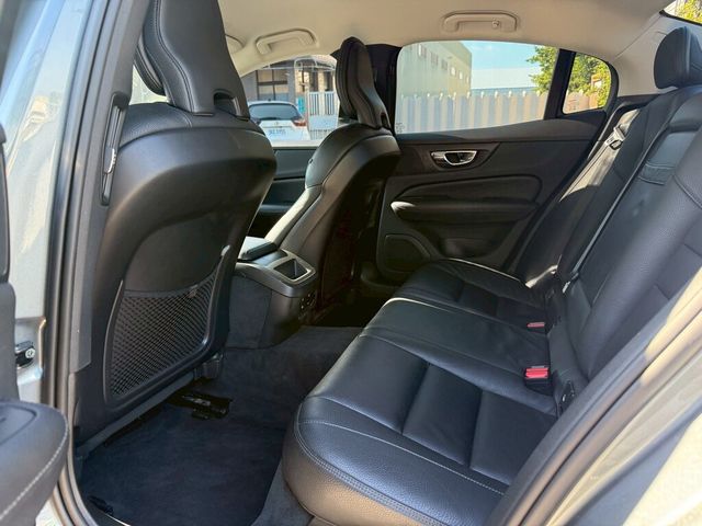 VOLVO富豪 S60  第8張相片