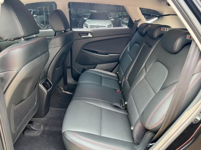 HYUNDAI現代 TUCSON  第2張相片