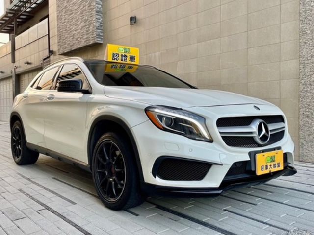 M-BENZ賓士 GLA250  第2張相片