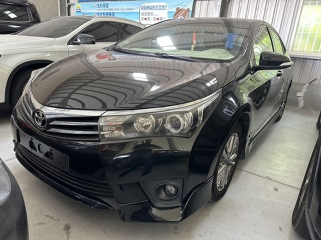 TOYOTA豐田 ALTIS  第1張相片