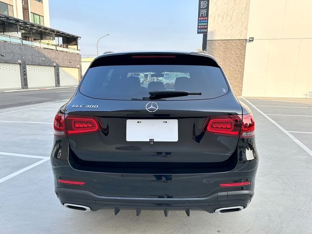 M-BENZ賓士 GLC300  第4張相片