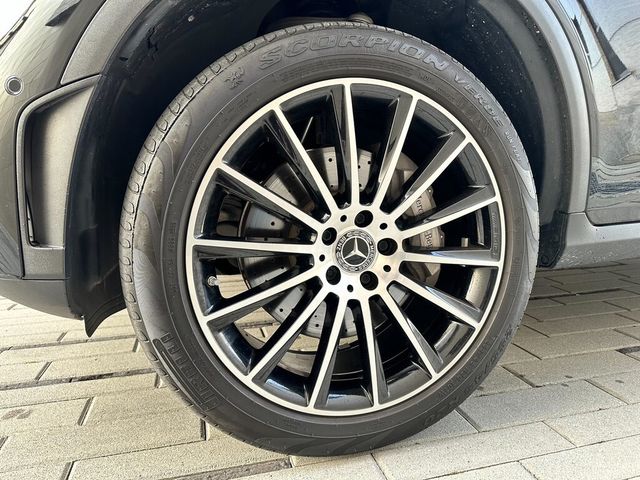 M-BENZ賓士 GLC300  第7張相片