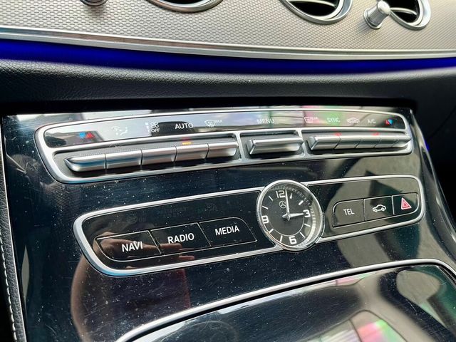 M-BENZ賓士 E220D  第16張相片