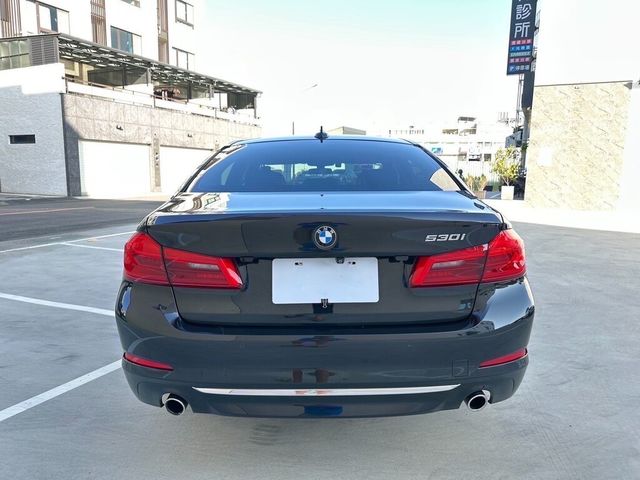 BMW寶馬 530  第4張相片