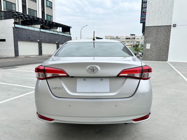 TOYOTA豐田 VIOS  第7張相片
