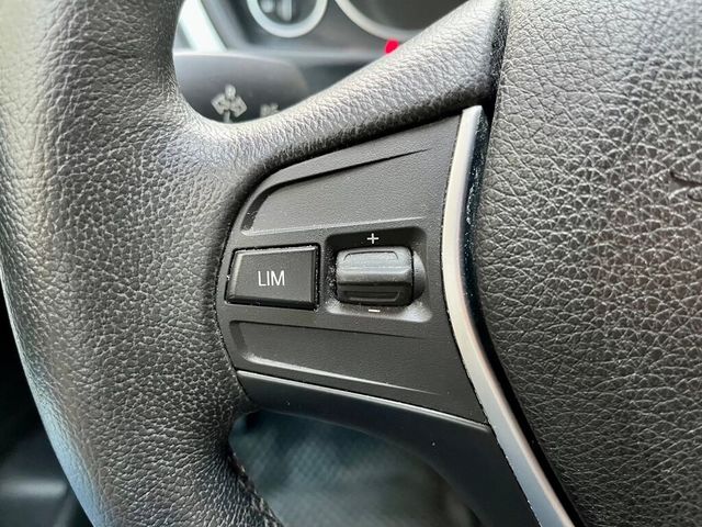 BMW寶馬 318D SEDAN  第9張相片