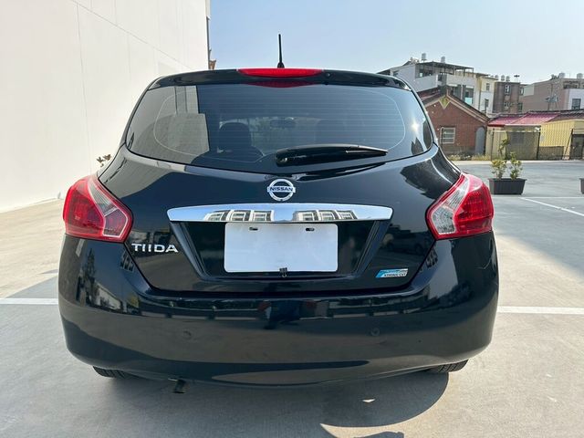 NISSAN日產 TIIDA  第4張相片