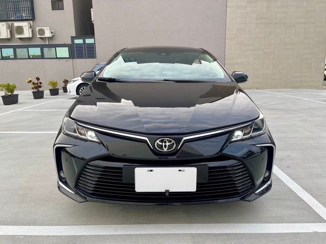 TOYOTA豐田 ALTIS  第3張相片