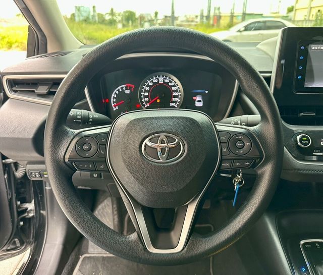TOYOTA豐田 ALTIS  第14張相片