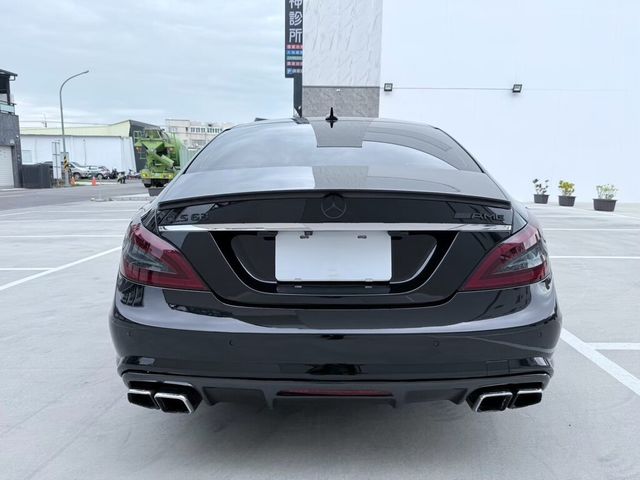 M-BENZ賓士 CLS63 AMG  第4張相片