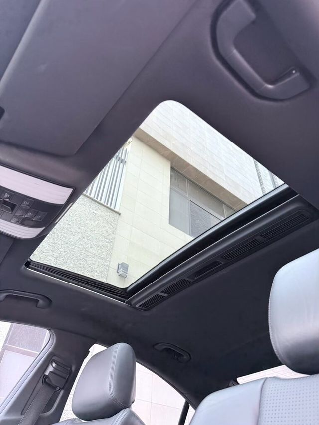 M-BENZ賓士 CLS63 AMG  第13張相片