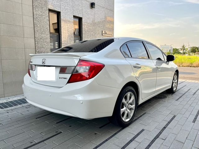 HONDA本田 CIVIC  第2張相片