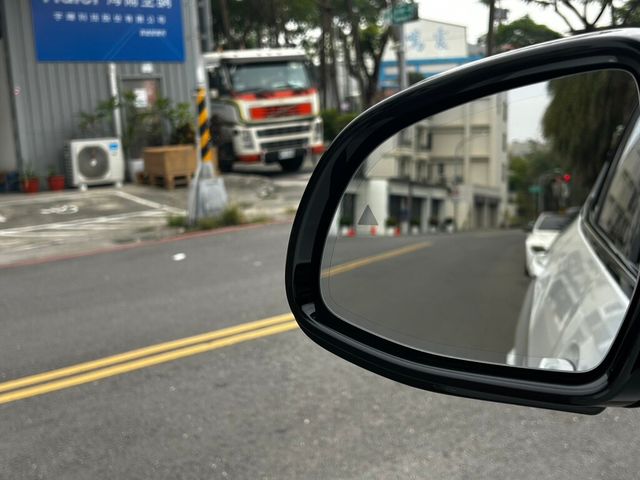 BMW寶馬 X5  第10張相片