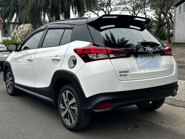 TOYOTA豐田 YARIS CROSSOVE  第4張相片