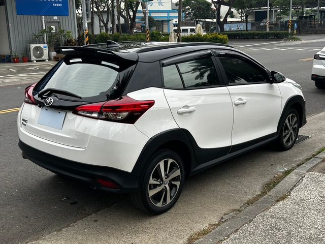 TOYOTA豐田 YARIS CROSSOVE  第6張相片