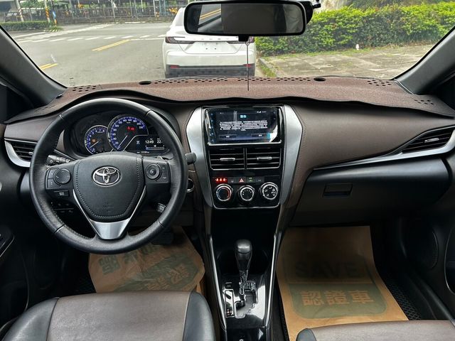 TOYOTA豐田 YARIS CROSSOVE  第8張相片