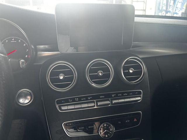 M-BENZ賓士 C300  第10張相片