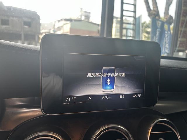 M-BENZ賓士 C300  第11張相片