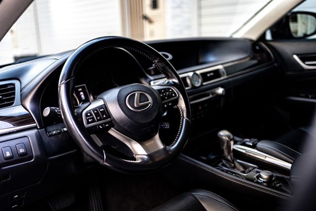LEXUS凌志 GS200T  第6張相片