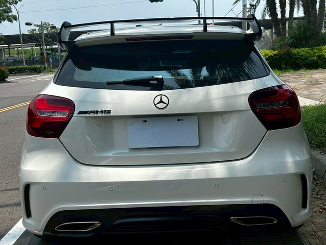 M-BENZ賓士 A180  第5張相片