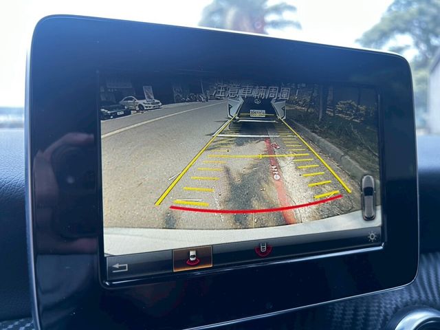 M-BENZ賓士 A180  第15張相片